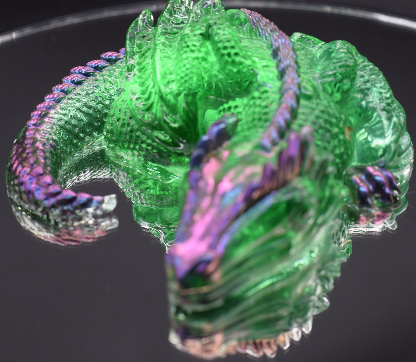 Green Dragon with Colourshift Spine and Claws