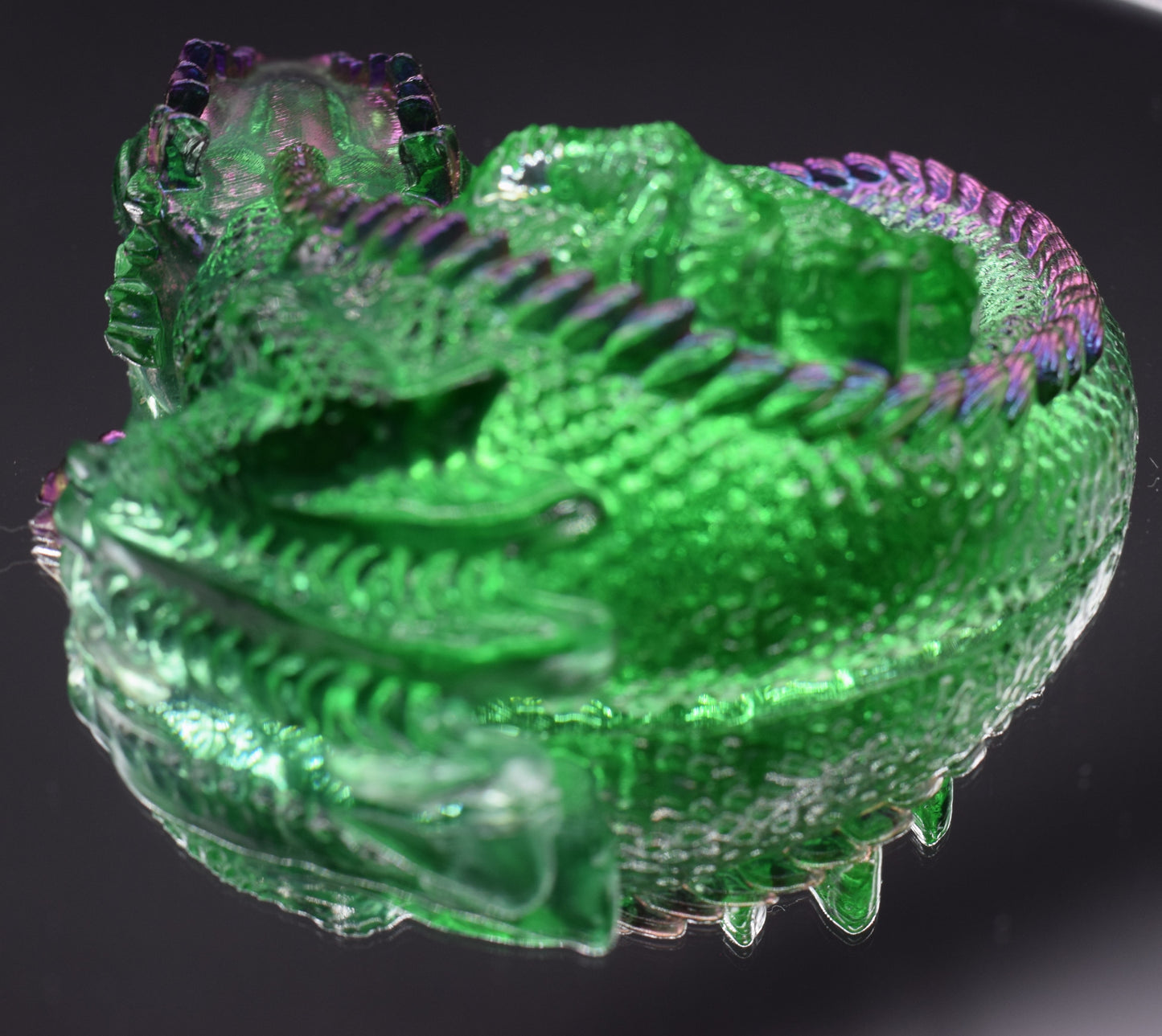 Green Dragon with Colourshift Spine and Claws